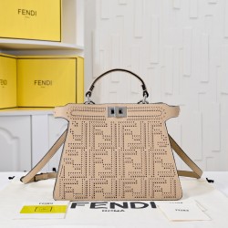 380 model 3372 the iconic peekaboo iseeu ideal compact handbag is hand stitched with 306 stitches in the same color with large bright threads representing the traditional selleria craftsmanship in a selection of dove grey cuoio romano leather with signatu