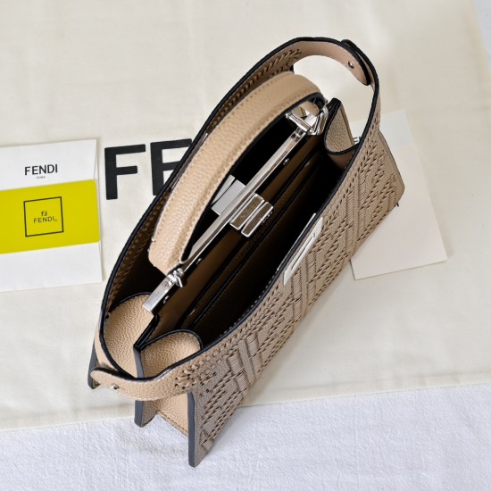 380 model 3372 the iconic peekaboo iseeu ideal compact handbag is hand stitched with 306 stitches in the same color with large bright threads representing the traditional selleria craftsmanship in a selection of dove grey cuoio romano leather with signatu