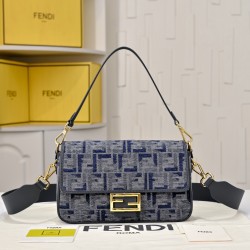 Model 3368230Add chain add $30Baguette Medium Baguette in chenilleImprinted with Golden Dawn FF patternAdorned with same color variegated leather detailsStrap in suede fabricInside vintage gold-tone hardwareHandbag with detachable handle and shoulder stra