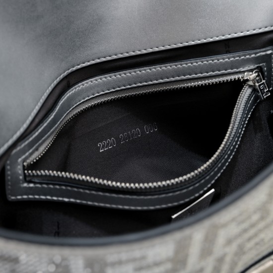 270 Model No. 7731 Double F Diamond Baguette Baguette Fendi BAGUETTE Baguette Large Baguette Silver Faux Crystals FF Pattern Iconic Medium BAGUETTE Bag Suede and fully embellished with small faux crystals and multi-faceted studs in a FF pattern Embellishe