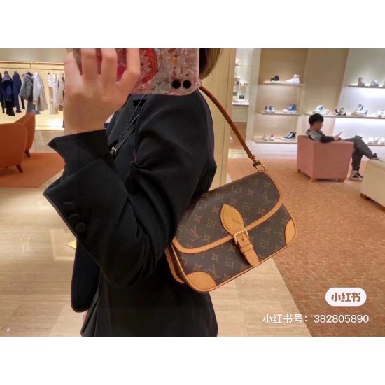 Baguette Buns that are on Fire 45985