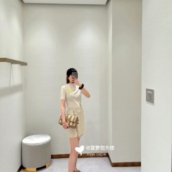 Striped baguette bag on the body effect reference 3321