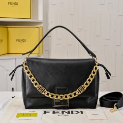 280 Model 7715 Plus Chain Plus $30 The new Mamma Baguette is coming to you The double combination of baguette and lucky bag The most gentle bag on the net is not one of the soft and sticky lambskin is also too tender Both lazy and high-grade Iconic hardwa