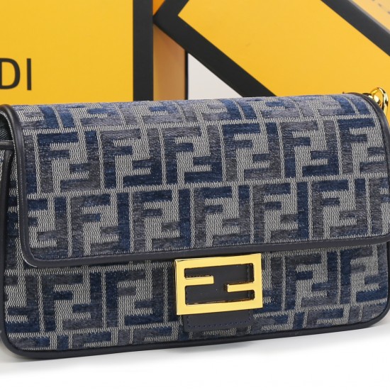 Launched in 1997, the 230FEND1 Iconic Medium Baguette Baguette has become a trend-setting IT bag. Versatile and classic, this bag features the iconic underarm design inspired by the baguette, hence its name, in chenille with the iconic FF motif in navy gr