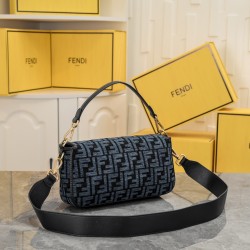 230 Model 8890Iconic BaguetteMedium baguette chenilleMaterialsPrinted with gold FF patternDecorated with color coordinating leather detailsStrapSuede fabric interiorVintage gold hardwareHandbag with removable handles and shoulder strapCan be carried over 