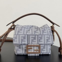 Denim mama baguette bag 7716