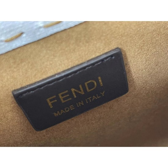 Upgraded batch 280 first batch in stock FENDI artist fashion illustration 2022 spring and summer series handbags this season works from the 20th century fashion illustrator Antonio Lopez's work to get inspired by the canvas a colorful girl illustration th