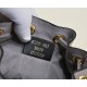 210 original material FENDI counter with the same MON TRSOR bucket bag decorated with dove gray iconic FF logo shoulder or handheld is super practical Size 181210cm Model No. 8899