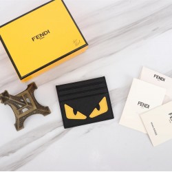 Brand FENDI Fendi style cross grain all black card case Item No. 2020568 color black material head layer imported cross grain cowhide size 1059FENDI short clip card case Introduction spring and summer the latest handbag using the head of imported cross gr