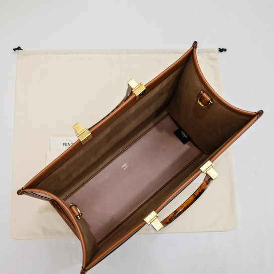 270 quality upgrades Two shoulder straps Hand-perforated Out of stock Small brand new size shine tote FI TOTE Tote sunshine tote bag simple letters LOGO design amber double handles is the biggest focus of the whole bag single twisted on the very aura and 