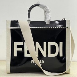 Upgraded batch 430 again arrived Sunshine Medium Tote patent leather engraved with FENDI ROMA display natural canvas backing brown plexiglass hard hand FI TOTE Tote Sunshine Tote simple letters LOGO design single twisted on the very aura also does not str