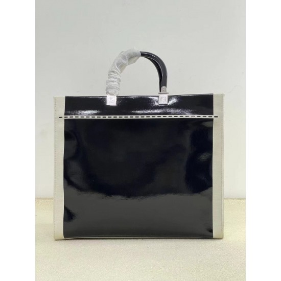 Upgraded batch 430 again arrived Sunshine Medium Tote patent leather engraved with FENDI ROMA display natural canvas backing brown plexiglass hard hand FI TOTE Tote Sunshine Tote simple letters LOGO design single twisted on the very aura also does not str