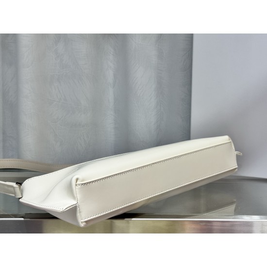 The ovalo clutch baguette folding bag is simply too good-looking, retro crossbody / handbag, adjustable shoulder strap crossbody vintage open bead design as always versatile, really super Milk Si aura full open simply do not too absorb the essence of the 