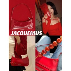 
The new series le chiquito plus belt buckle changes, simply too good-looking, retro crossbody / handbag, adjustable shoulder strap crossbody retro open bead design as always, really super milk Si aura full open simply do not suck too fine cuties hurry to