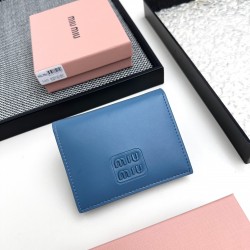 160 No. 510 brand miu miu color black, pink, blue, red, brown size 10852 description miumiu counter the latest models hot debut using the first layer of lambskin exquisite workmanship baking process comparable to the counter multifunctional wallet with ri