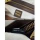 300 MiuMiu Miu Miu new Isetan limited tote official website main promotion this year absolutely explosive style top imported calfskin leather surface delicate smooth soft texture senior body soft but not collapse temperament casual lethargic lazy capacity