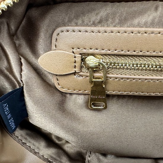 320 2025 spring and summer miumiu new 25Miu new bowling ball heavy handmade using multiple leather letters Logo spliced together from the bold and innovative design perfectly interprets the Miu eclectic style dashing casual and tolerant attitude towards l