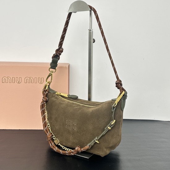 280 M frosted leather lunch box fall and winter flash limited series to come with retro do old small gold really temperament girls diversified expression of warm tweed feel is also too suitable for fall and winter bla size 1418510 paragraph No. 305