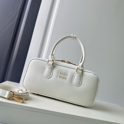 340 M home 5BB148 Ms. 22s new Boston bowling bag handheld shoulder crossbody bag body made of imported customized lambskin combined with miumiu iconic design made of selected textured fabrics to rigorous quilting line to create small and large but with th