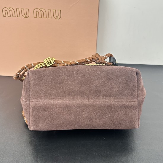 280 M frosted leather lunch box fall and winter flash limited series to come with retro do old small gold really temperament girls diversified expression of warm tweed feel is also too suitable for fall and winter bla size 1418510 paragraph No. 305