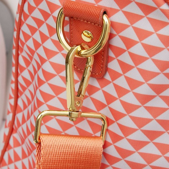 300 Prada 2025 New Printed Nylon Fabric Messenger BagThis messenger bag is made of fabric printed nylon fabric with cross grain cowhide leather in eye catching colorThe print on the bag consists of classic triangles and is very durableYou have a lot of sp