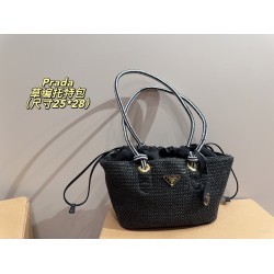 290 with box size 2528 Prada Prada Straw Tote Bag Prada Woven Tote Bag Spring and Summer new bag is made of rustic natural raffia crochet style sweet and fresh capacity daily travel must-have fashion items super suitable for travel vacation