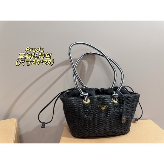 290 with box size 2528 Prada Prada Straw Tote Bag Prada Woven Tote Bag Spring and Summer new bag is made of rustic natural raffia crochet style sweet and fresh capacity daily travel must-have fashion items super suitable for travel vacation