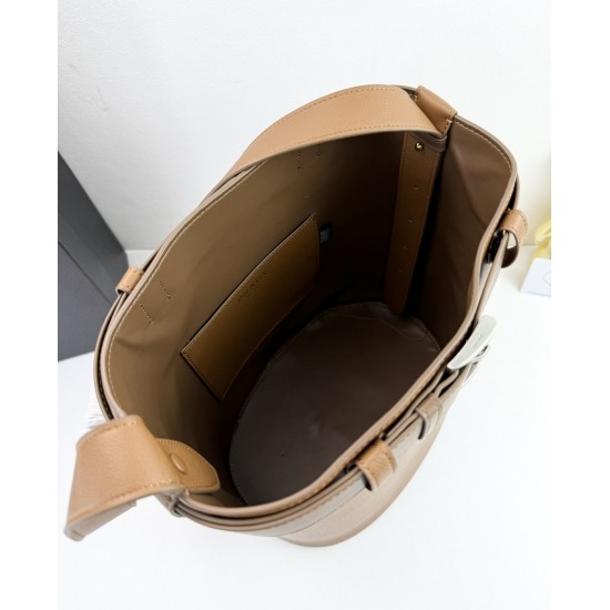 300 Prada Bucket is again the heart of the Prada Tote day slack lazy tote bag really love miserable on the upper body full of high-level sense of daily commuting must have Oh Model No. 085 Size 28X26