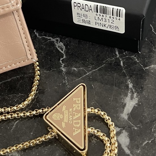 PRADA Prada oiled and enameled metal triangle logo snap closure Leather card case Regular Women's No. 312 Color Black Pink Gray