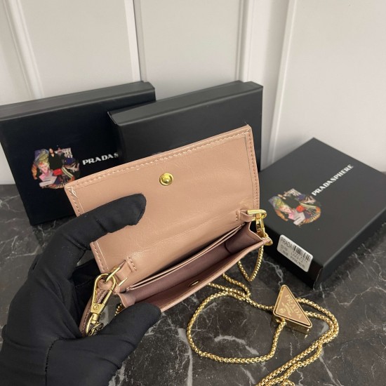 PRADA Prada oiled and enameled metal triangle logo snap closure Leather card case Regular Women's No. 312 Color Black Pink Gray
