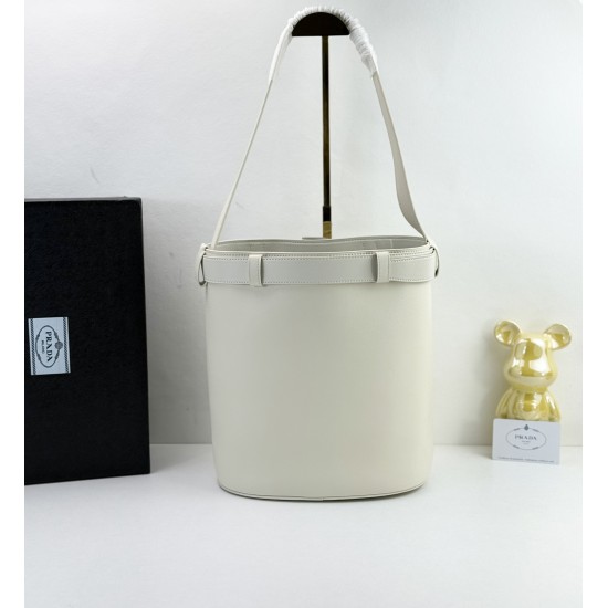 300 Prada Bucket is again the heart of the Prada Tote day slack lazy tote bag really love miserable on the upper body full of high-level sense of daily commuting must have Oh Model No. 085 Size 28X26