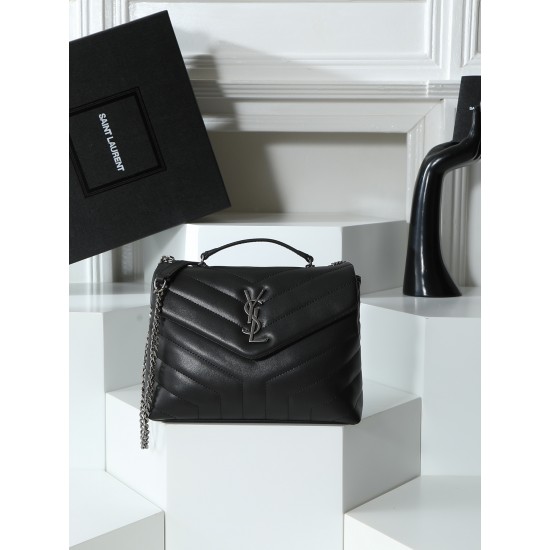 250 St. Laurent Classic Legend Fashion and romance combined with the original YSL family leather is rich in such attributes can not say how fascinating it is just have a kind of magic can attract you is many women's closet in the basic essentials can let 