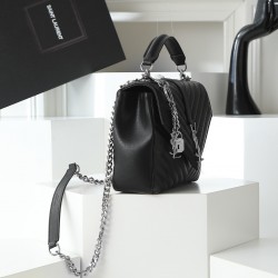260 black silver buckle counter demon models SaintLaurentSLP counter latest version of the market exclusive imported leather original leather goat grain hand-embroidered V line ultra-smooth soft and comfortable bag shape exquisite practical pocket YSL gol