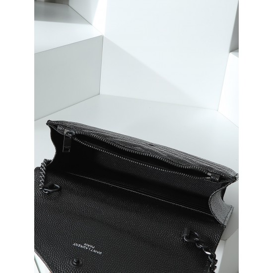 200 shipments YSL Saint Laurent out of the explosive models have to say Saint Laurent chain bag in the fashion circle has been on fire can not work this old French luxury brand has a man of magic LOOK not lack of highlights original leather imported calfs