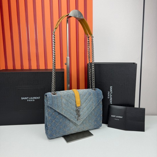 230 YSL denim envelope bag silver Logo is too poke heart Denim rivets collision is also too cool it casually a clip is lazy French style spring and summer back it out of the door directly asked burst Envelope bag design thin and light can be loaded with a