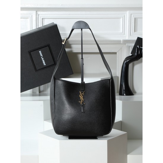 260 only genuine leather YSL explosive LE 5A7 underarm bag this year's hot vintage models underarm bag has been very popular full leather fine smooth package design and very simple and advanced capacity enough to use lightweight can be loaded and not out 