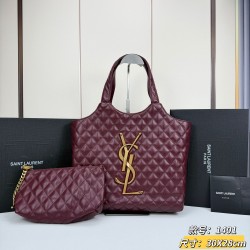 250 YsL most explosive new medium Tote ICAREROSEysl Saint Laurent one of the best bags of the year the most explosive new Tote ICAREROSE the same model gold large logo with all black lambskin super air inside there is a detachable zipper bag This season w