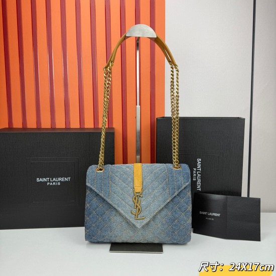 230 YSL denim envelope bag gold Logo is too poke heart Denim rivets collision is also too cool it casually a clip is lazy French style spring and summer back it out of the door directly asked burst Envelope bag design thin and light can be loaded with ant