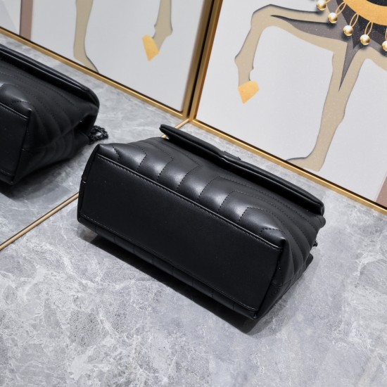 250 gold buckleSaint Laurent's classic and legendary combination of fashion and romanceYSL's original leather pattern is rich in such attributesI can't tell you how fascinating it is, but there is a kind of magic that can draw you inIt is a basic necessit