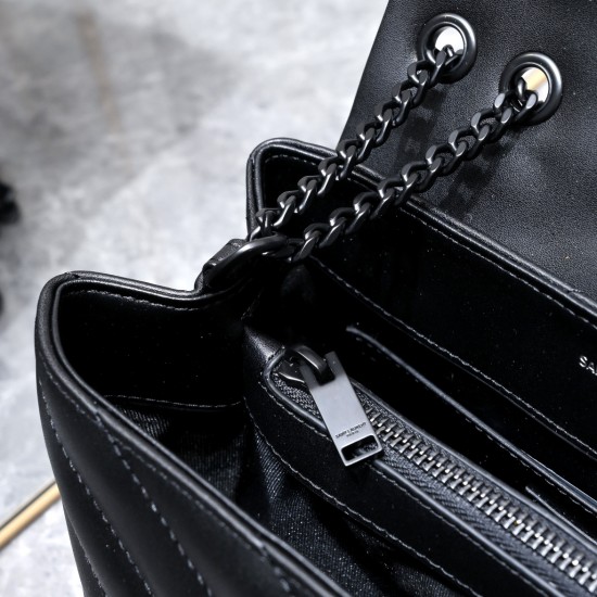 250 gold buckleSaint Laurent's classic and legendary combination of fashion and romanceYSL's original leather pattern is rich in such attributesI can't tell you how fascinating it is, but there is a kind of magic that can draw you inIt is a basic necessit