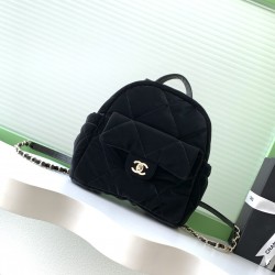 730 Chanel 25N Black Velvet Shoulder Bag Ski Season's Velvet Shoulder Bag Super Beautiful Top Very Light Feeling Soft Zan R Zan R Model No. AS5679 Size 251025 Matching Packaging