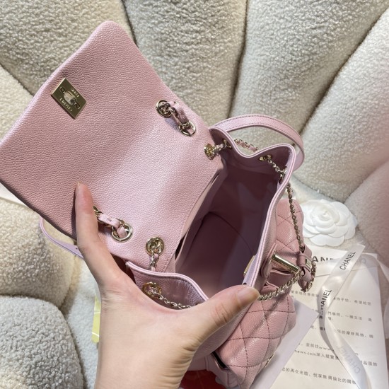 730 light pink ball pattern large 23P super hot double backpack physical very small about the same size as the old duma color color is undoubtedly still a premium model is difficult to buy bitter on the body is very good with the very durable absolutely w