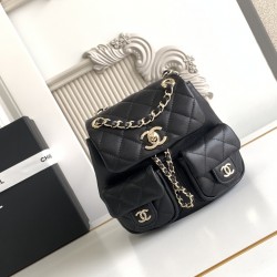 660 Chanel 23P super hot plain calf leather double backpack model 3787 The physical is very small and the old duma about the same size Undoubtedly still a premium model is very difficult to buy On the body is very good with the very durable will become a 