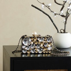 Haute couture series diamond box model evening bag Size Exclusive heavy shipment of this season's show in the Grand Palais in Paris staged a fairy tale feast this series of works of innovative interpretation of the brand's style law in the exquisite detai