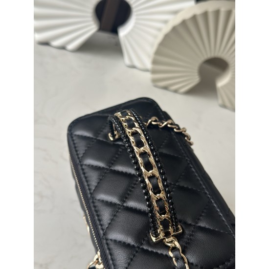690 New Arrival NEChane1 explosive 25s Pearl Makeup Long Box Black Fragrance Door Forever Chane1 25s Cosmetic bag with mirror anywhere you can make up understated elegance handle inlaid with small diamonds close up look is very delicate wherever you go to
