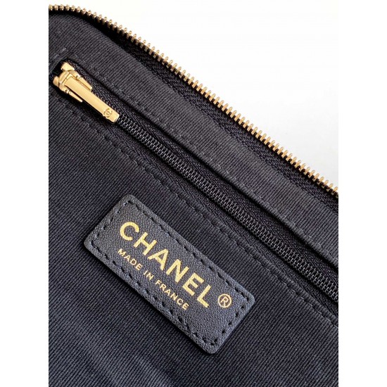 860 24K diamond lattice handle chain camera bag fall and winter new makeup bag makeup bag is a small fragrance respected popular style elegant and noble can be used as a variety of collector's series of vintage makeup box bag bag body double C logovintage