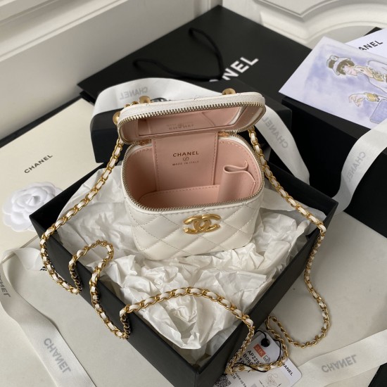 580 CHANE24C Double Gold Ball Box AP2292 This season's new double gold ball I really cute At first glance, I fell in love with this bag Classic black gold Double gold ball Chain adjustable length Hand carry crossbody and shoulder Capacity can also Size 11