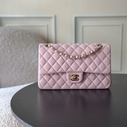 780 upgraded version of the full name Classic Fla0 sheepskin size 15525565cm leather original Haas lining imported lambskin hardware 24K plating all steel hardware classic CF is to have people fall in love with at first sight charm wherever you go is the 