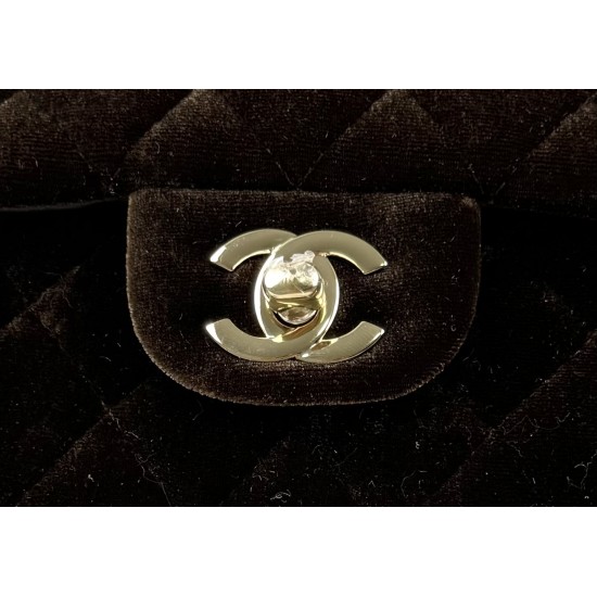 6001112116118Chanel cf tweed series This is a bag that can be called beautiful by all the friends around the gorgeous but not vulgar Look carefully at each yarn is knitted with heart and soul really hope to get your sincere favorite Size Model No. Large 1