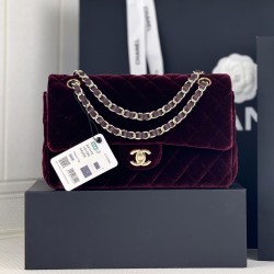 6001112116118Chanel cf tweed series This is a bag that can be called beautiful by all the friends around the gorgeous but not vulgar Look carefully at each yarn is knitted with heart and soul really hope to get your sincere favorite Size Model No. Large 1